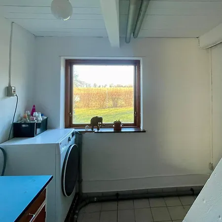 Villa Renoviertes 50 M Vom Wasser